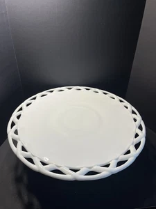 Pitman Dreitzer colonia de vidrio de leche 14 pulgadas borde de encaje pedestal soporte para pasteles - Imagen 1 de 7