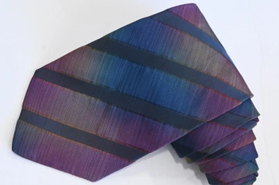 Corbata de cuello XMI RAYAS AZUL SEDA HOMBRE W:3 3/4" POR L:62" Foto 1 de 3