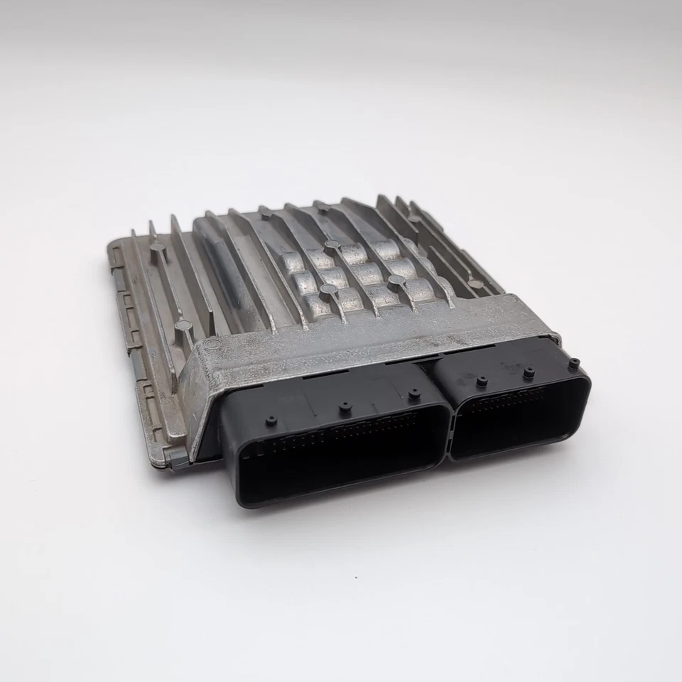 2007 BMW 328i 3.0L OEM Engine Computer Control Module ECU DME MSV80 7574546 - Image 1 of 4