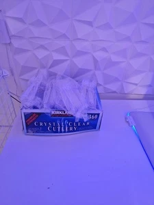 Kirkland Signature Crystal Clear Cutlery 80 Forks and 20 Spoons - Picture 1 of 4