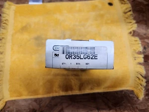 2 Stück Oregon Kette OR35LG62E 3/8 Teilung 0,025 Stärke 62 GLIEDER 2 PACKUNGEN 16" - Bild 1 von 2