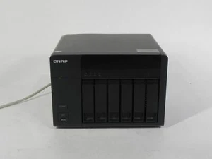 QNAP TS-669L 6-Bay NAS - NO HDDs - Photo 1/8