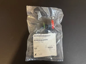 Souriau 8525-16R20B41PNHL Mil spec connector E0052R20B41PNF - Picture 1 of 1