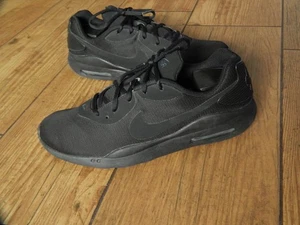 NIKE AIR MAX OKETO HERREN DREIFACH SCHWARZ SCHUHE SNEAKER AQ2235-006, UK 9, EU 44 - Bild 1 von 7