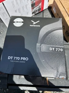 Beyerdynamic DT 770 Pro 80 ohm Closed-back Studio Mixing Headphones SEALED Box - Picture 1 of 2