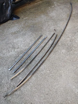 Molduras de parabrisas Plymouth Duster Demon 1970-76 Dodge Dart Sport 1971 1972 Foto 1 de 4