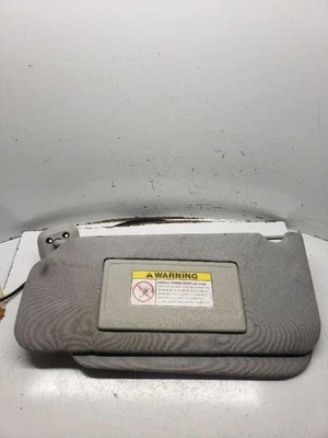 Driver Sun Visor Thru 12/02/04 With Roof Console Fits 03-05 EXPEDITION 1218153 - Image 1 of 4