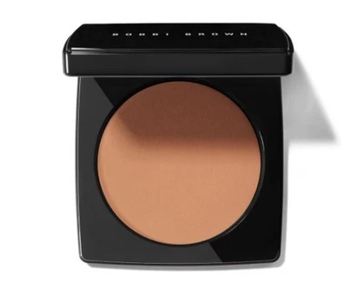 New Bobbi Brown Bronzing Powder Bronzer Medium 0.3 oz Medium Bronze Matte Finish - Image 1 of 4