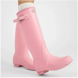 NEW HUNTER Original Tall Rain Boots Purring Pink MATTE Womens 7 US 5 UK 38 EUR - Picture 1 of 8