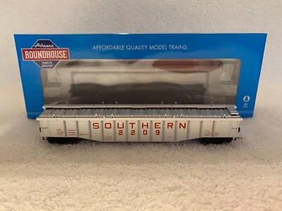 Athearn/Roundhouse RND82119 HO Scale Southern 50' Covered Gondola #2209 - Image 1 of 4