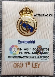 Escudo Oficial Futbol F.C. REAL MADRID. PIN Oro de 18 quilates y esmaltes. - Bild 1 von 2