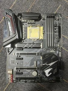 GIGABYTE Z370 AORUS ULTRA GAMING WIFI Motherboard Intel 1151 ATX w/ I/O Shield - Picture 1 of 6