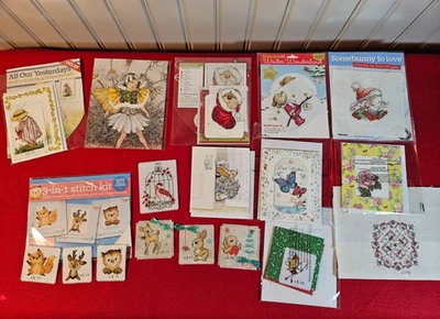 Lote de 17 kits y adornos de tarjetas de punto de cruz hechos a mano terminados Foto 1 de 4