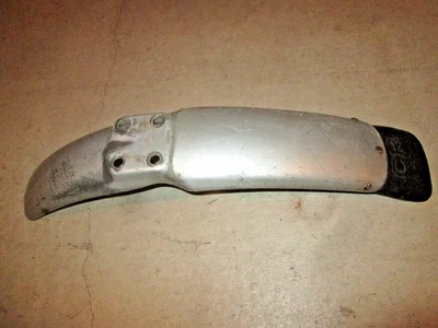Guardabarros delantero vintage OEM HONDA CR125M / CR250M ELSINORE 61100-357-000NQ Foto 1 de 4