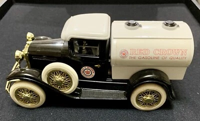 LIM. ED. LIBERTY CLASSICS FORD MODELO A CORONA ROJA GAS METAL CISTERNA BANCO CON LLAVE Foto 1 de 4