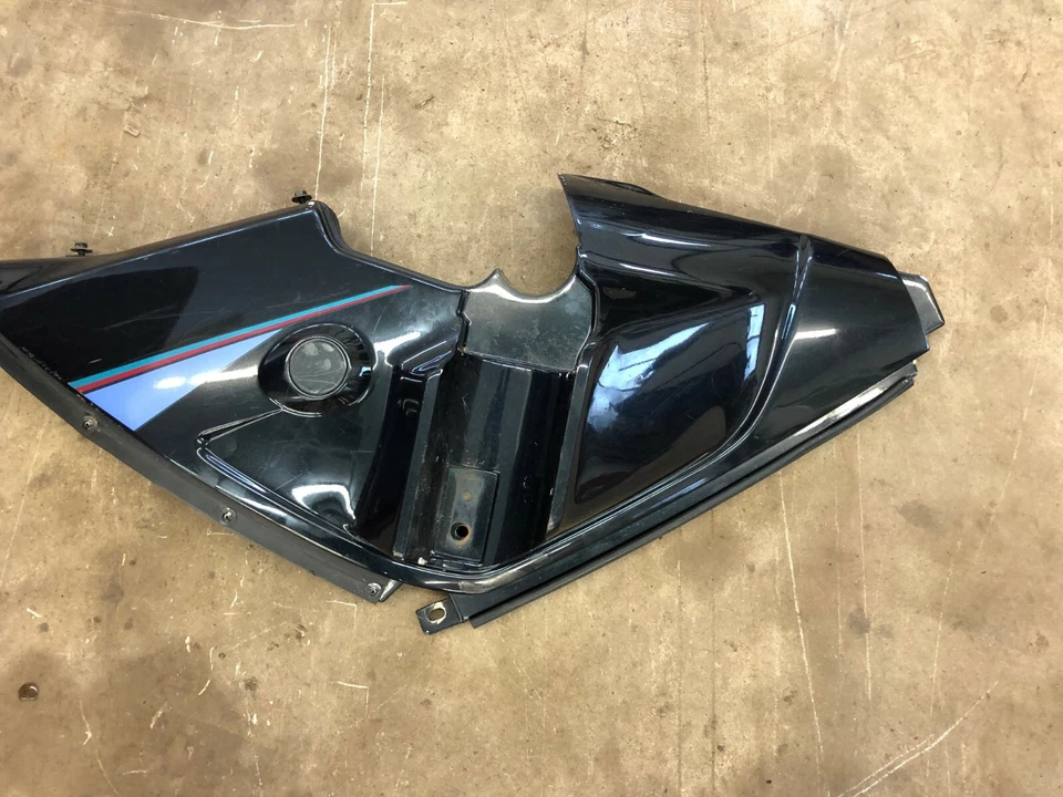 Yamaha Snowmobile Venture XL 488 левая передняя панель 8BK-21982-00-00 - Изображение 1 из 1