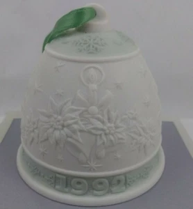 Lladro Collector's 1992 Annual Christmas Ornament Bell 15913 - Picture 1 of 10