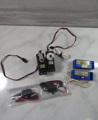 8+ Pcs Airtronics R/C 4 x Servo 94102, 2 Switches,  1 Sanwa FM, + Spare Parts - Image 1 of 4