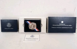 2001 Smithsonian American Buffalo Uncirculated Silver Dollar Comm Coin B2 - Picture 1 of 5