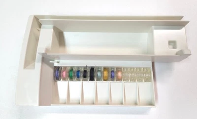 Caja de accesorios HUSQVARNA VIKING Classica 100 + bobinas 90 95 105 máquina de coser Foto 1 de 4