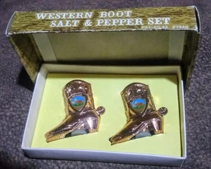 Vintage Metal Washington Boots Salt & Pepper Shaker Set New Cow & Wheat Logo SEE - Picture 1 of 13