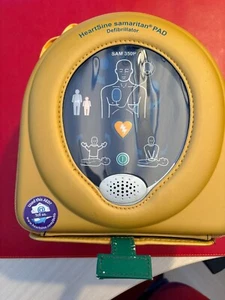 Defribillatore Semiautomatico Samaritan Pad 350P pari al nuovo, batteria da sost - Foto 1 di 8