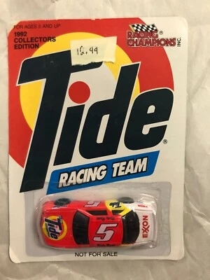 Ricky Rudd #5 Tide Auto Stock In Scala 1:64 NASCAR Racing Champions - Immagine 1 di 4