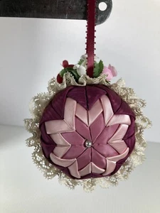 VTG Christmas Ornament Tree Holiday Handmade Amish Quilted Bed Star Burst Retro - Picture 1 of 5