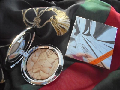 MAC Puder Rouge Highlighter Shiny Pretty Things Farbe Oh, Darling neu in OVP - Bild 1 von 3