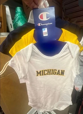 Champion 3 Pk Baby Bodysuits  18 Months Michigan  - Image 1 of 2