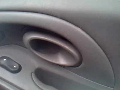 Внутренняя дверная ручка SABLE 1996 22401578 - Изображение 1 из 4