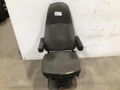 International LT GREY CLOTH Air Ride Seat - Used - Image 1 of 4