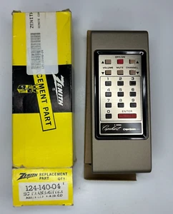 ZENITH 124-140-04 Z-Series CapeHart CapeScan Vintage CRT TV Remote, OEM NOS - Picture 1 of 5