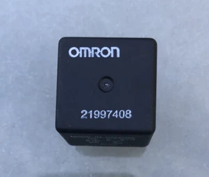 (1) Used GM Omron 5 Pins Relay 21997408 OEM tested with a 60 day warranty - Picture 1 of 4