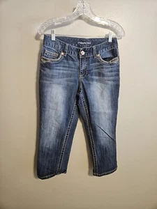 Maurices Juniors Embroidered Beaded Blue Denim Capris Size 5/6 - Picture 1 of 9
