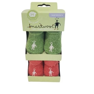 NEW Smartwool Cozy Baby Booties 0-3 Months 2 Pair Set Baby Wooly's Green Red - Picture 1 of 3