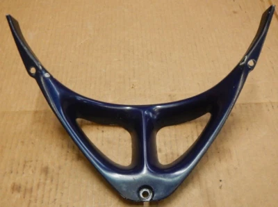 Capuz central inferior dianteiro Suzuki GSXR750 1988-1992 94498-17C02-019 4FL - Imagem 1 de 4