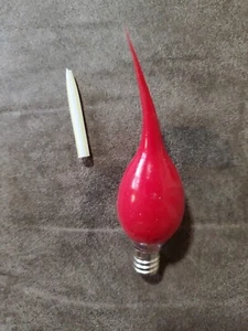 Red Silicone 5W candelabra base bulb - Picture 1 of 3