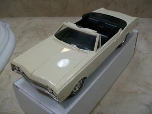 1965 Oldsmobile 88 Convertible Promo Model Car N/Mint - Picture 1 of 13