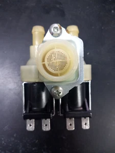 Electrovalvula doble USADA Lavadora Haier HWD 1060 TVE - Imagen 1 de 10