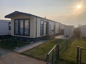 Caravane résidentielle/Stacaravan/Mobilheime/Mobil home - Photo 1/9
