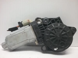 2001-2006 Hyundai Elantra Right Rear Power Window Motor 83480 2D052LT (2.0L V4) - Picture 1 of 5