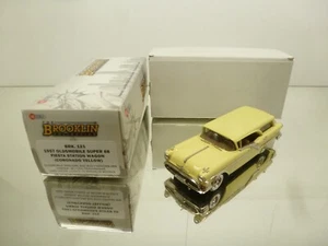 BROOKLIN BRK 121 OLDSMOBILE SUPER 88 FIESTA STATION - YELLOW 1:43 - GOOD IN BOX - Imagen 1 de 9