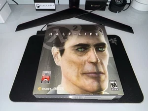 Half-Life 2 - Big Box - G-Man Edition PC Computer Video Game - CIB - Mint - Picture 1 of 8
