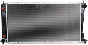 For 97-98 Expedition 4.6L 2-Row w/Tow Package Radiator Assembly FO3010141 - Picture 1 of 5