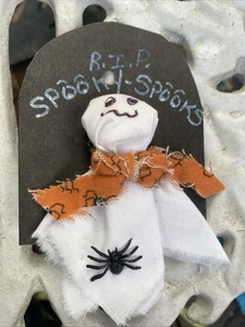 Adorable Broche Pin Fantasma Halloween Hecho a Mano Estilo A - Imagen 1 de 6