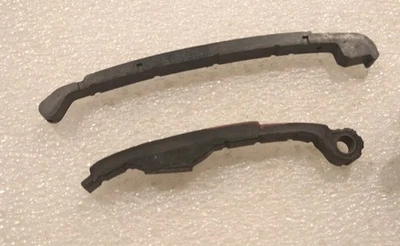 PATTINO TENDICATENA PIAGGIO SFERA ET4 LIBERTY 125 PRIMA SERIE 58150 B 1 COPPIA - Immagine 1 di 3