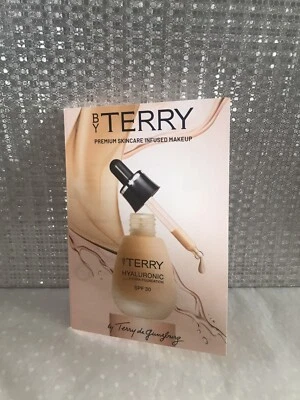 By Terry Hyaluronic Hydra Foundation SPF 30 100C, 100W, 200C & 400N - 4 x 0.6ml  - Image 1 of 2