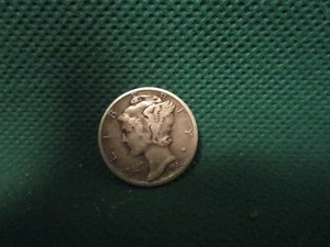 Moneda de diez centavos de plata Mercury 1944 D - buena - Imagen 1 de 2