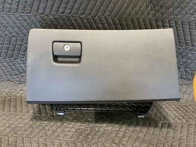 Chevrolet Camaro 2010-2015 conjunto de guantera - negro - OEM GM Foto 1 de 3